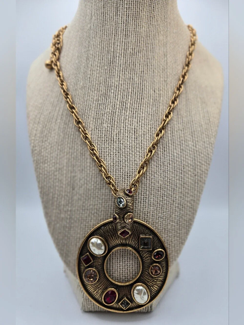 Chico's GoldTone Circle Pendant Necklace Color Crystal Pearl Accents MOD Retro